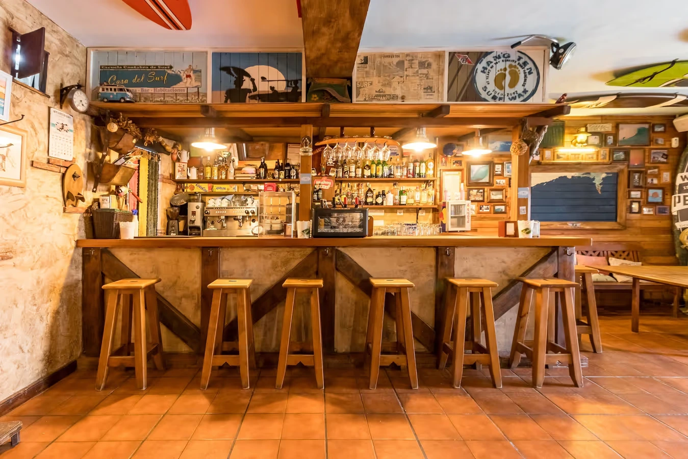 Bar Cafetería — interior